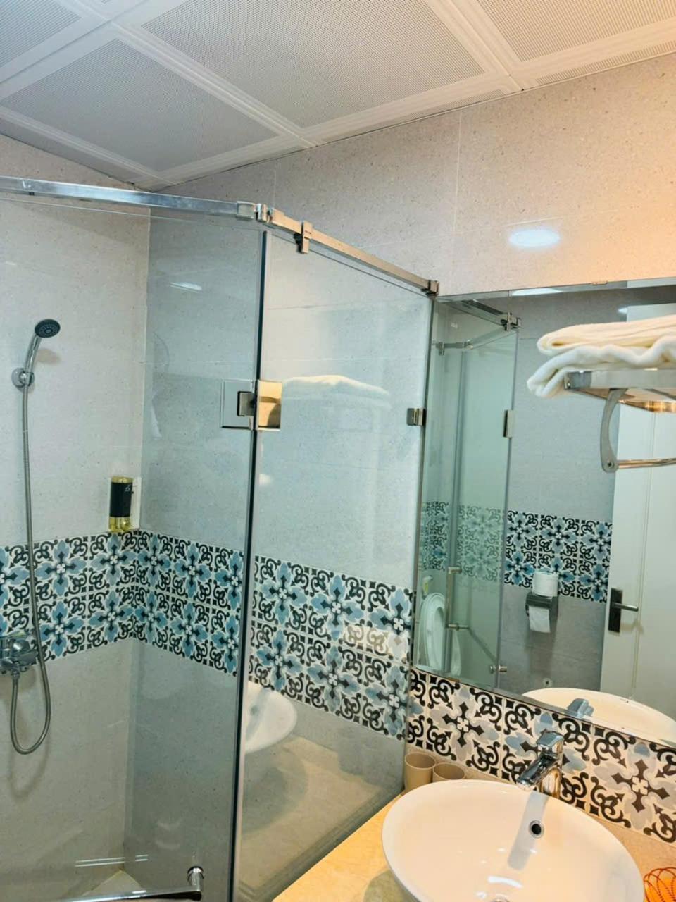 Ha Long Cozy Hotel Eksteriør billede